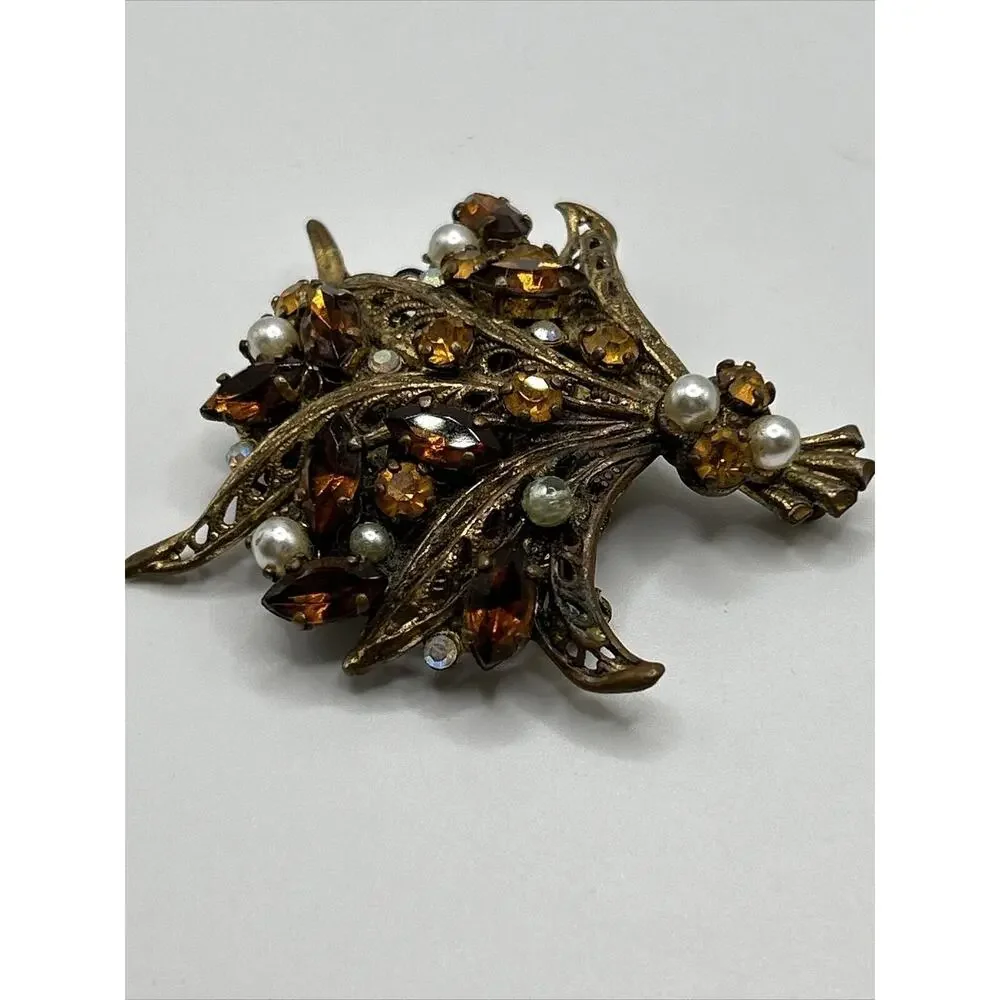 Vintage Floral Bouquet Brown Rhinestone‎ Faux Pearl Gold Tone Brooch Pin